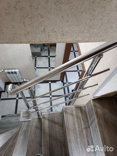 Перила и поручни в ключ