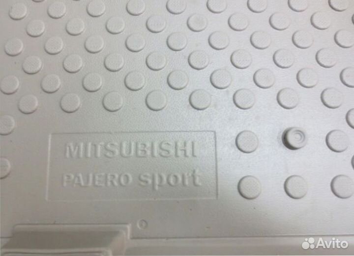 Коврики Mitsubishi Pajero Sport 1998-2008