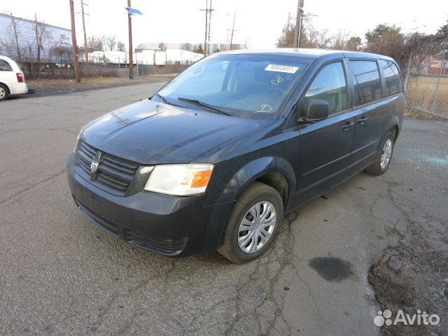 Разбор на запчасти Dodge Caravan 2008