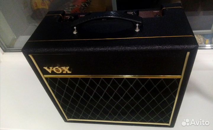 Гитарный комбоусилитель vox pathfinder 15