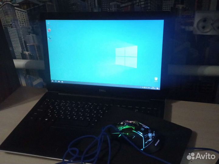 Ноутбук dell (новый) (есть не большой торг)