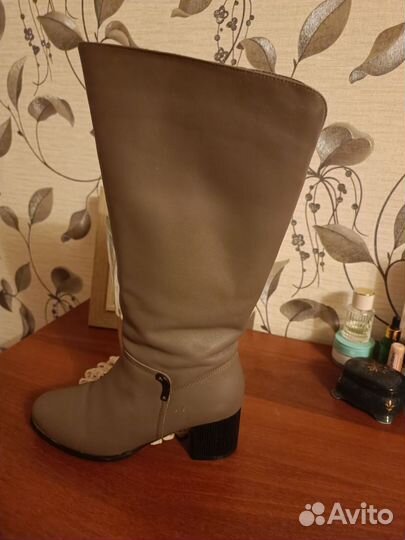 Продам зимние сапоги