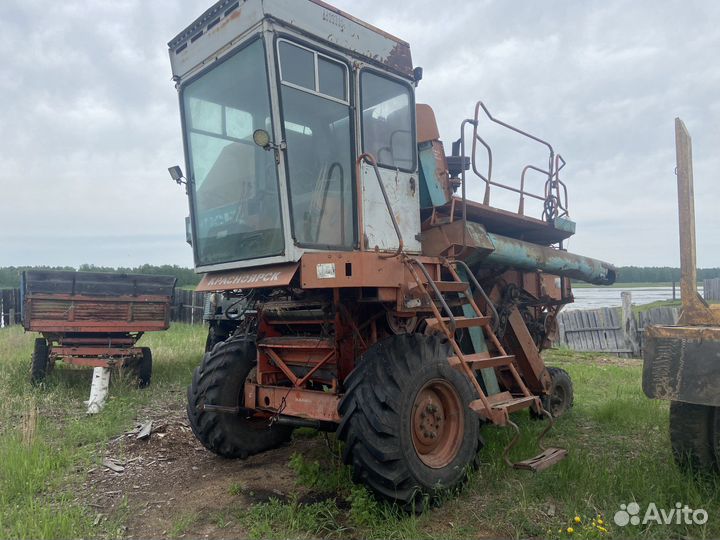 Комбайн Енисей Енисей-1200, 1991