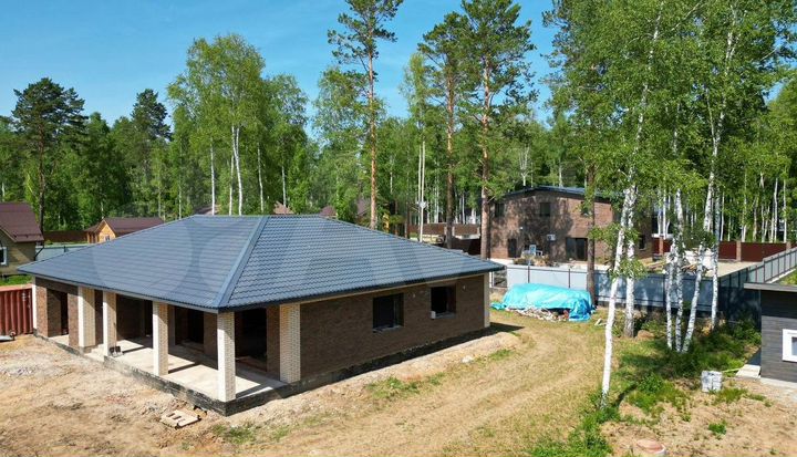 Дом 205 м² на участке 10 сот.