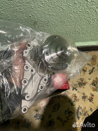 Помпа, водяной насос системы охлаждения