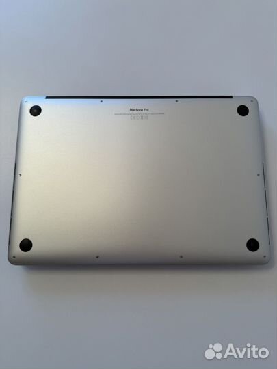 Apple MacBook Pro 15 (Mid 2015)