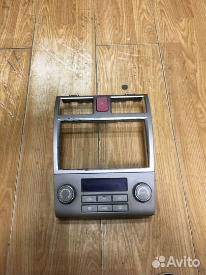 Блок управления отопителем Geely Emgrand EC7