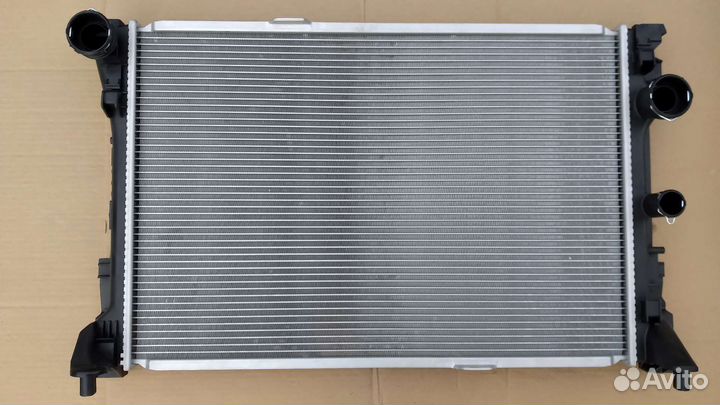 Радиатор основной mercedes c class w204