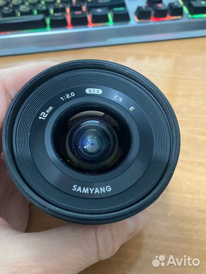 Samyang 12mm 2.0 sony e