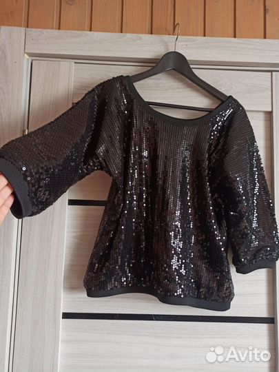 Футболка, кофта