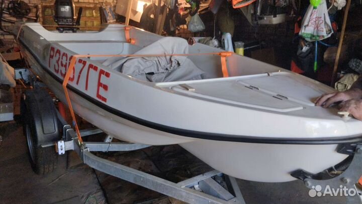 Лодка Nissamaran laker 410