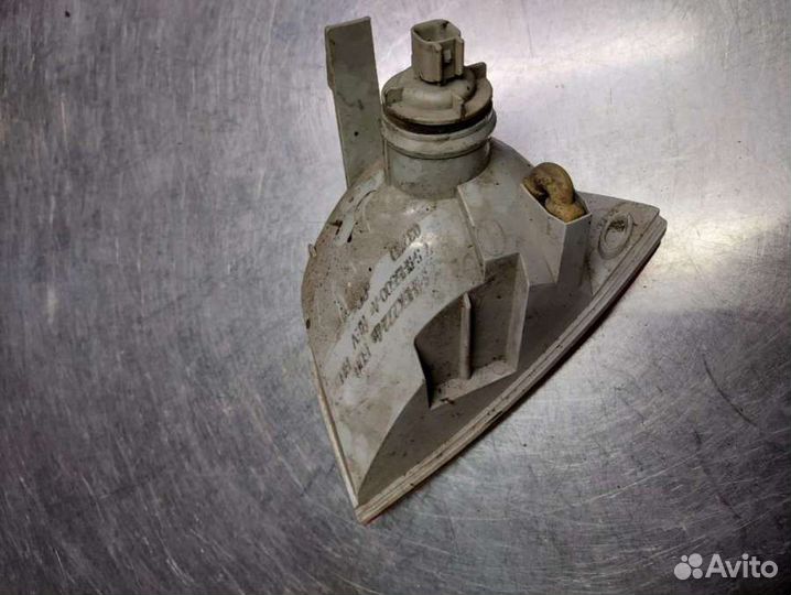 Фонарь противотуманный правый Ford Focus 1