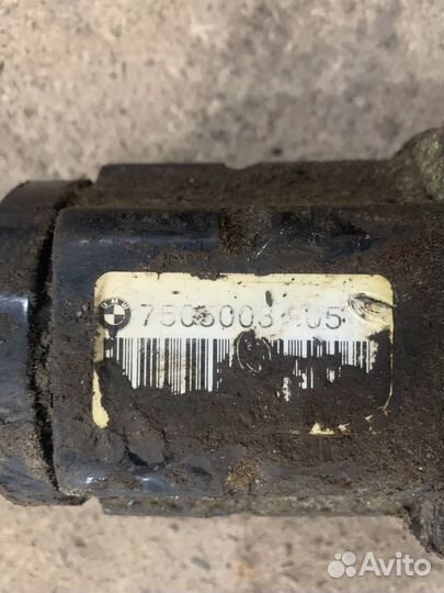 Привод передний левый BMW X5 E53