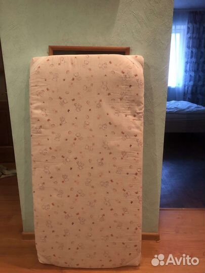 Кровать детская + матрас, наматрасник