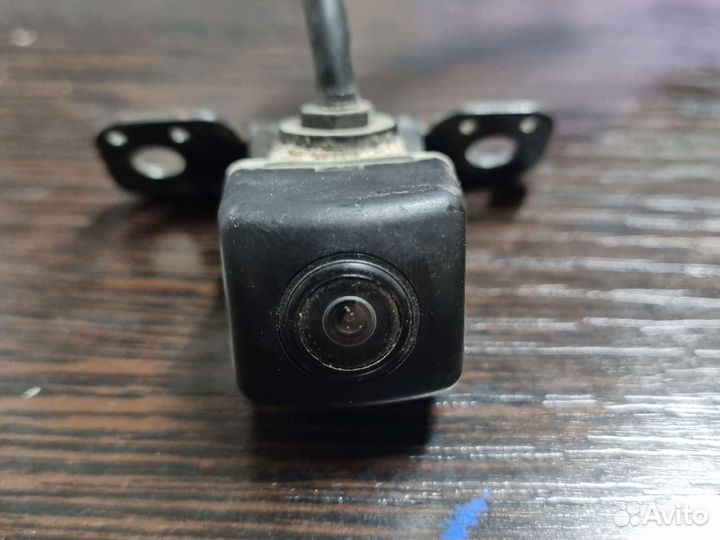 Камера заднего вида Hyundai Santa Fe