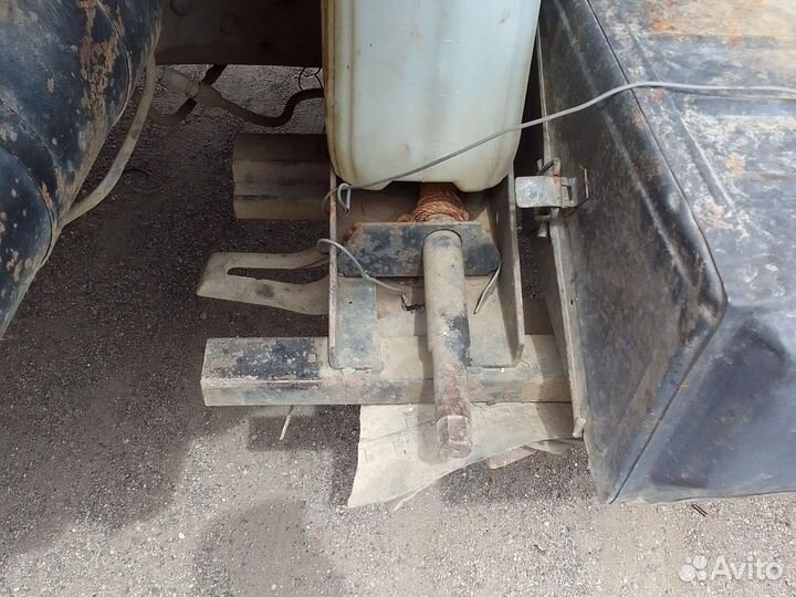 Кронштейн под запаску