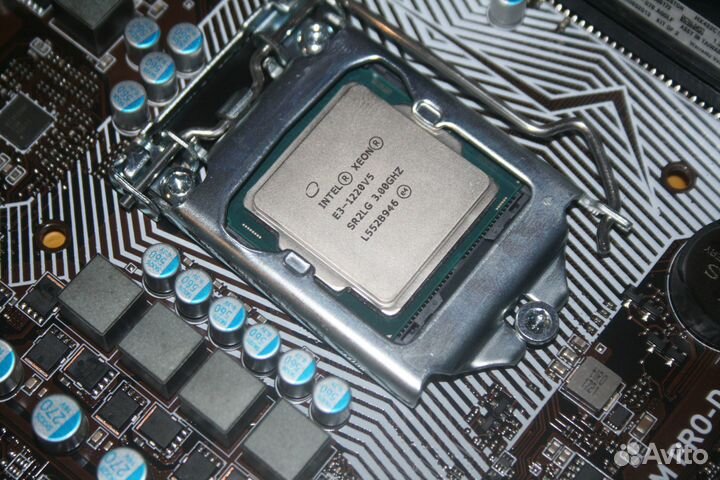 Процессор Intel Xeon E3-1220 V5 LGA 1151
