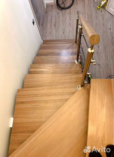 Каркас лестницы из металла