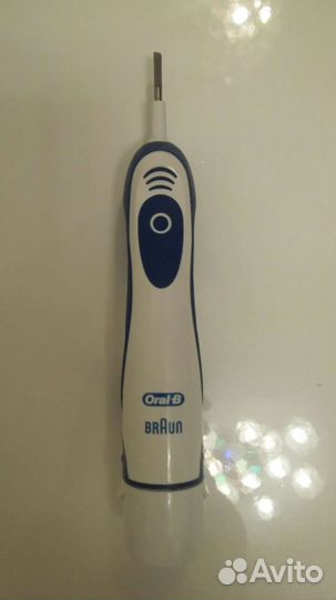 Зубная щетка oral b