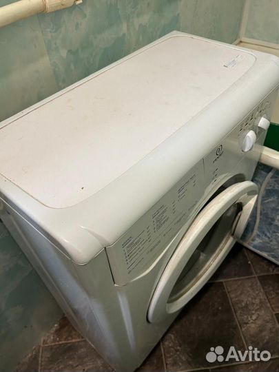 Стиральная машина indesit wiun 102