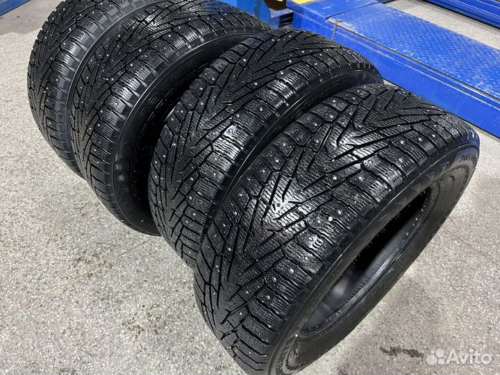 Nokian Tyres Hakkapeliitta 7 SUV 265/60 R18