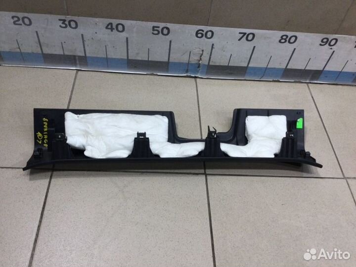 Накладка порога передняя правая Kia Sportage