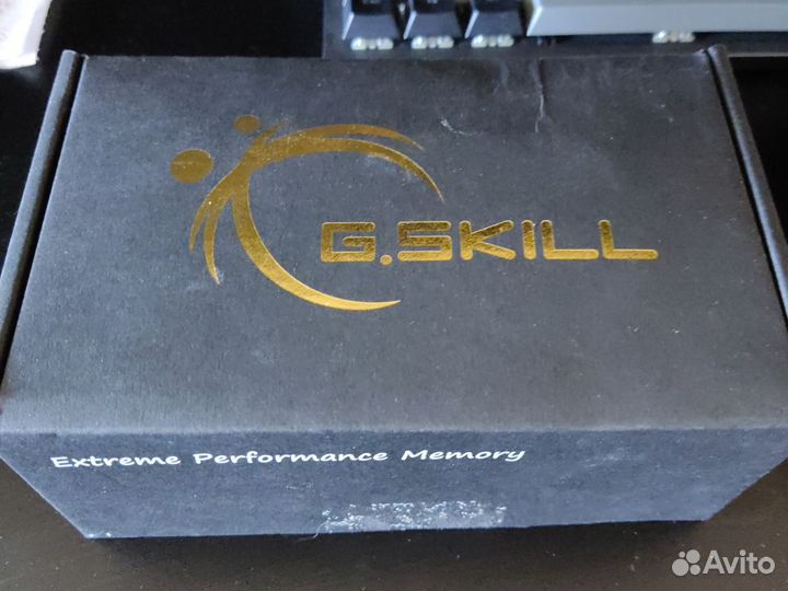 G Skill Ripjaws V 64Gb (16Gbx4, Samsung b-die)