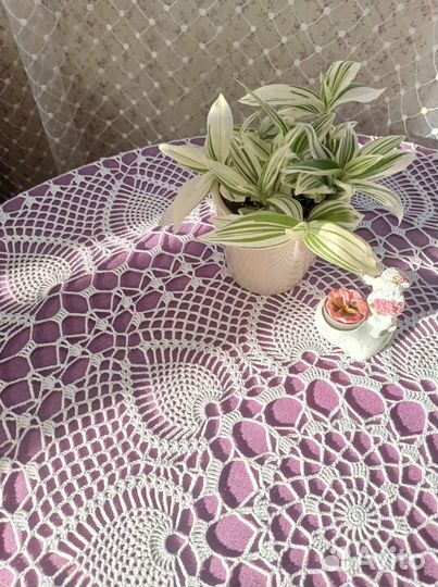 Скатерть круглая вязаная