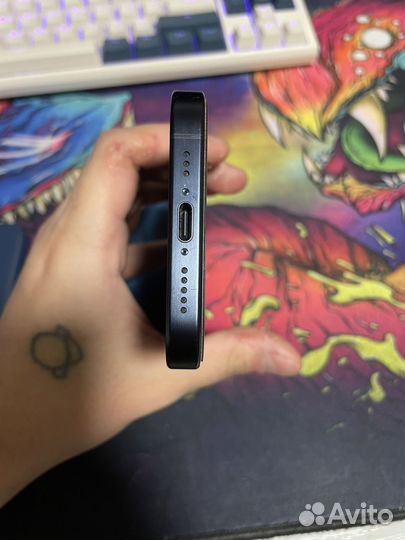 iPhone 15 Pro, 128 ГБ