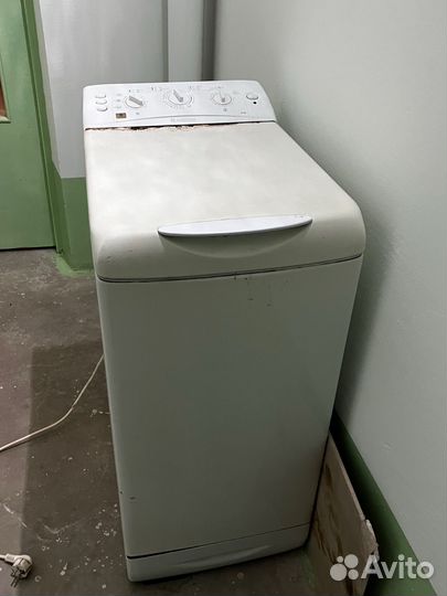 Стиральная машина с вертикальной загрузкой