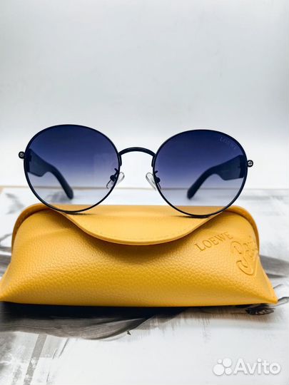 Очки солнцезащитные