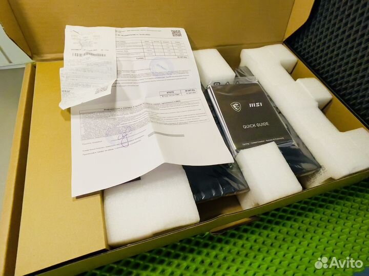 Ноутбук MSI Katana 17.3