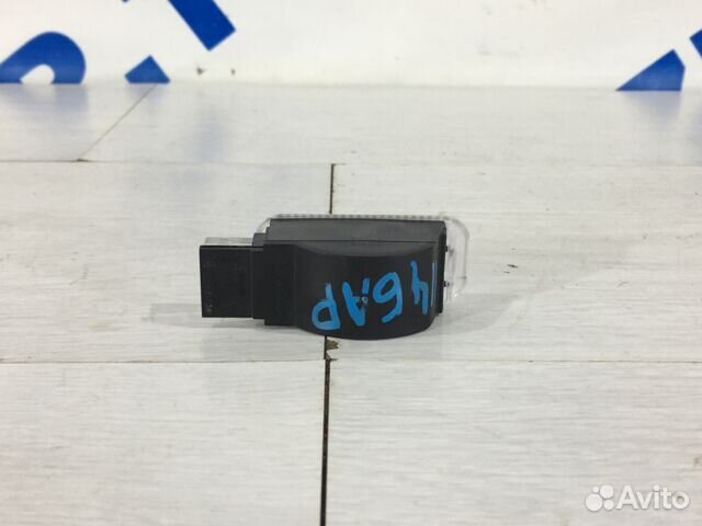 Плафон бардачка skoda rapid 1 рест 1.6 ат лифтбек