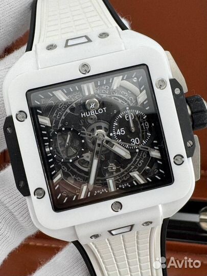 Часы Hublot Square Bang Unico