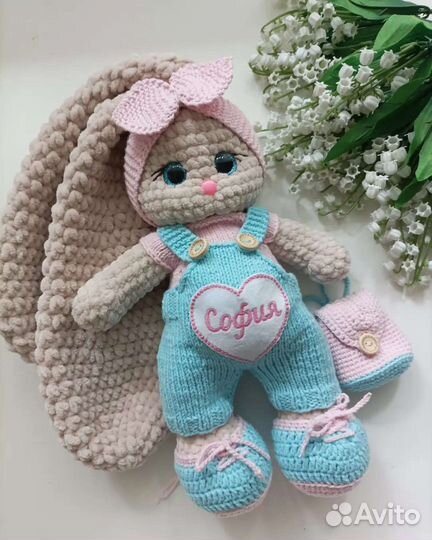 Вязаный зайчик