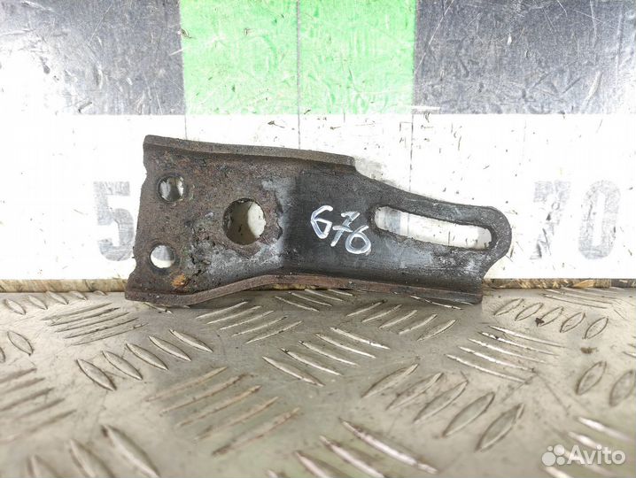 Кронштейн генератора Faw Vita