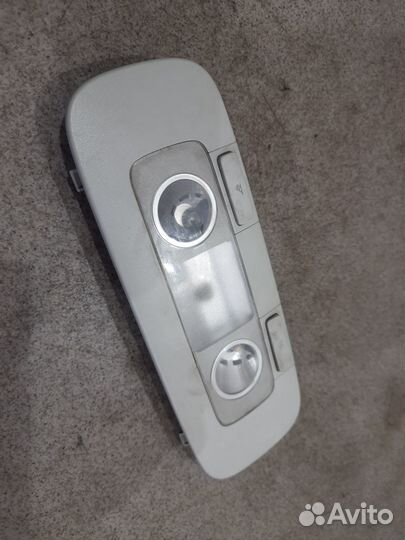 Задний плафон для Volkswagen Passat B6