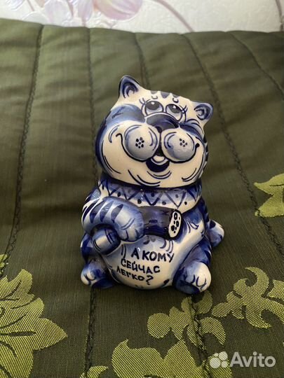 Гжелевые фигурки кота и дракона коллекционные