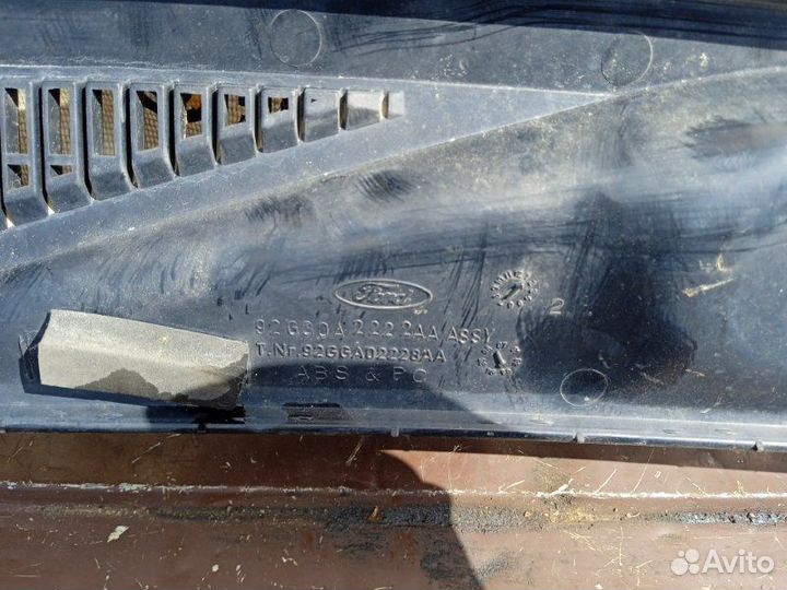 Жабо Ford Scorpio 2.0 1988 перед. (б/у)