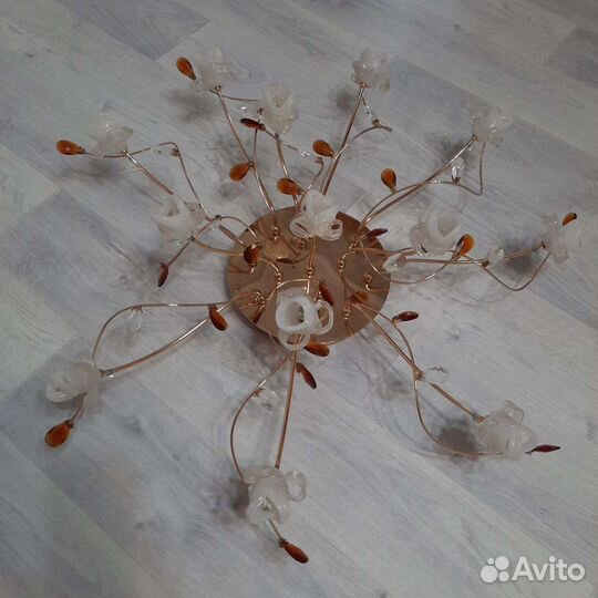 Люстра потолочная