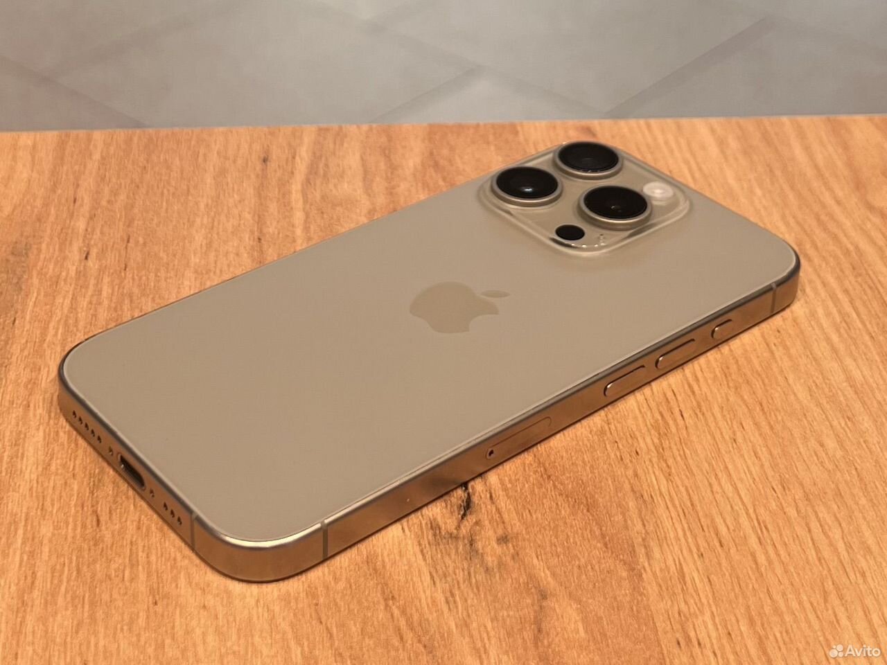 iPhone 15 Pro, 128 ГБ