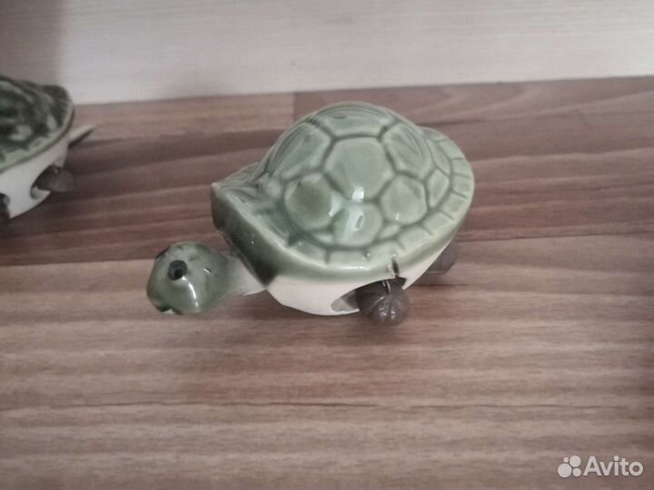Маленькая черепаха керамическая
