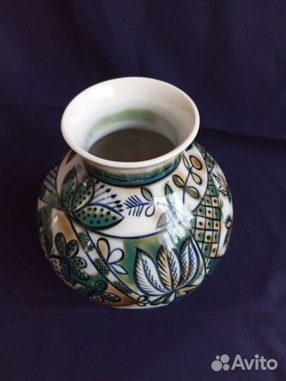 Ваза Цветы, лфз,худ Городецкий,СССР