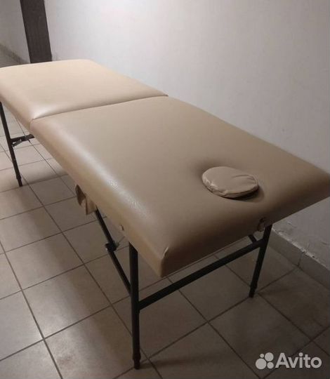 Массажный стол с регулировкой высоты