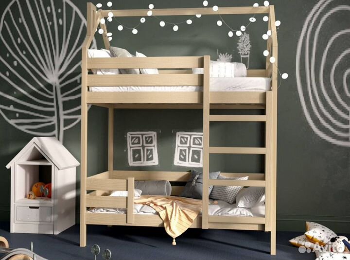 Кровать двухъярусная