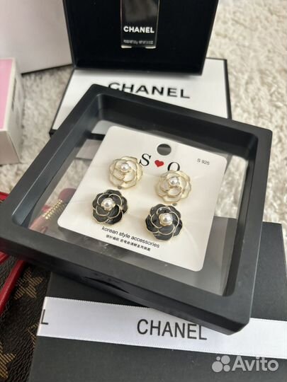 Chanel набор с духами и помадой