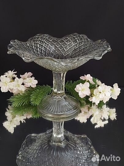 Ваза на ножке/молочник,стекло, Россия, до 1917года