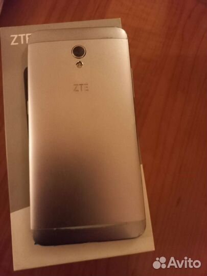 ZTE Blade A7 Vita, 2/16 ГБ