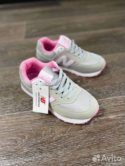 Женские кроссовки New Balance 574 для стиля