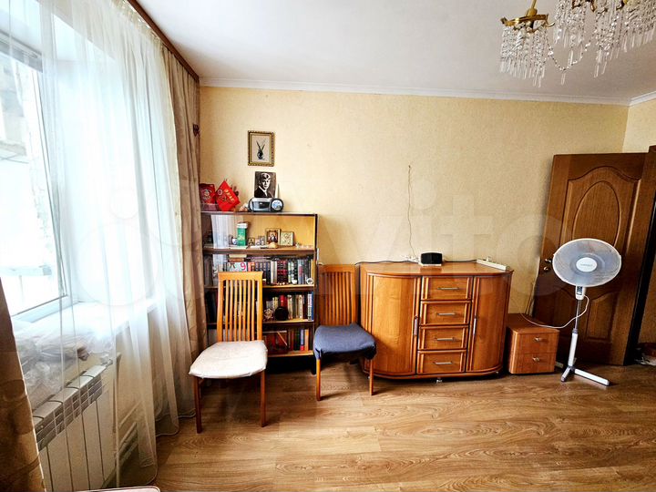 3-к. квартира, 93 м², 9/14 эт.